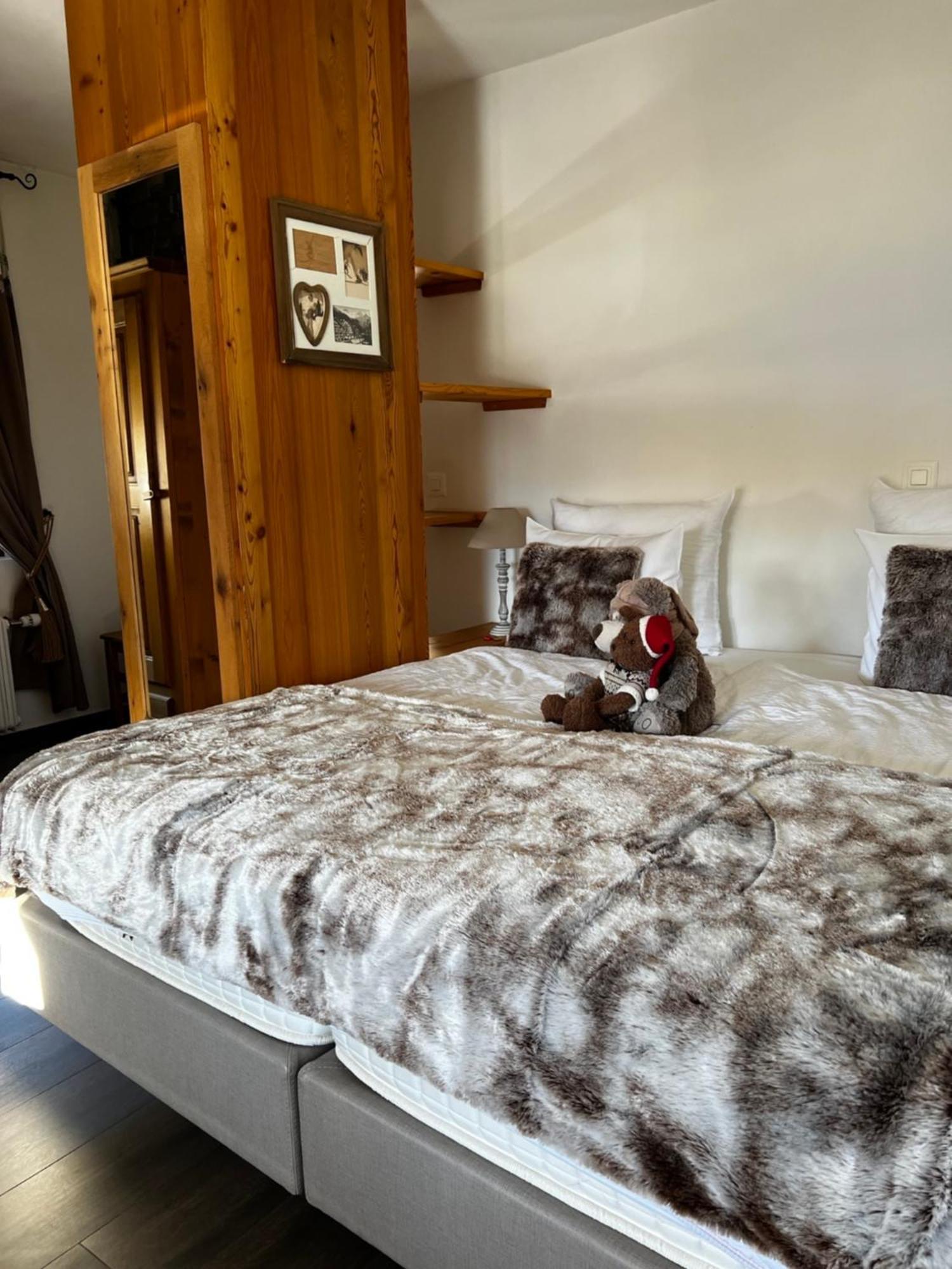 Hotel De Charme La Poste Anzere Ngoại thất bức ảnh